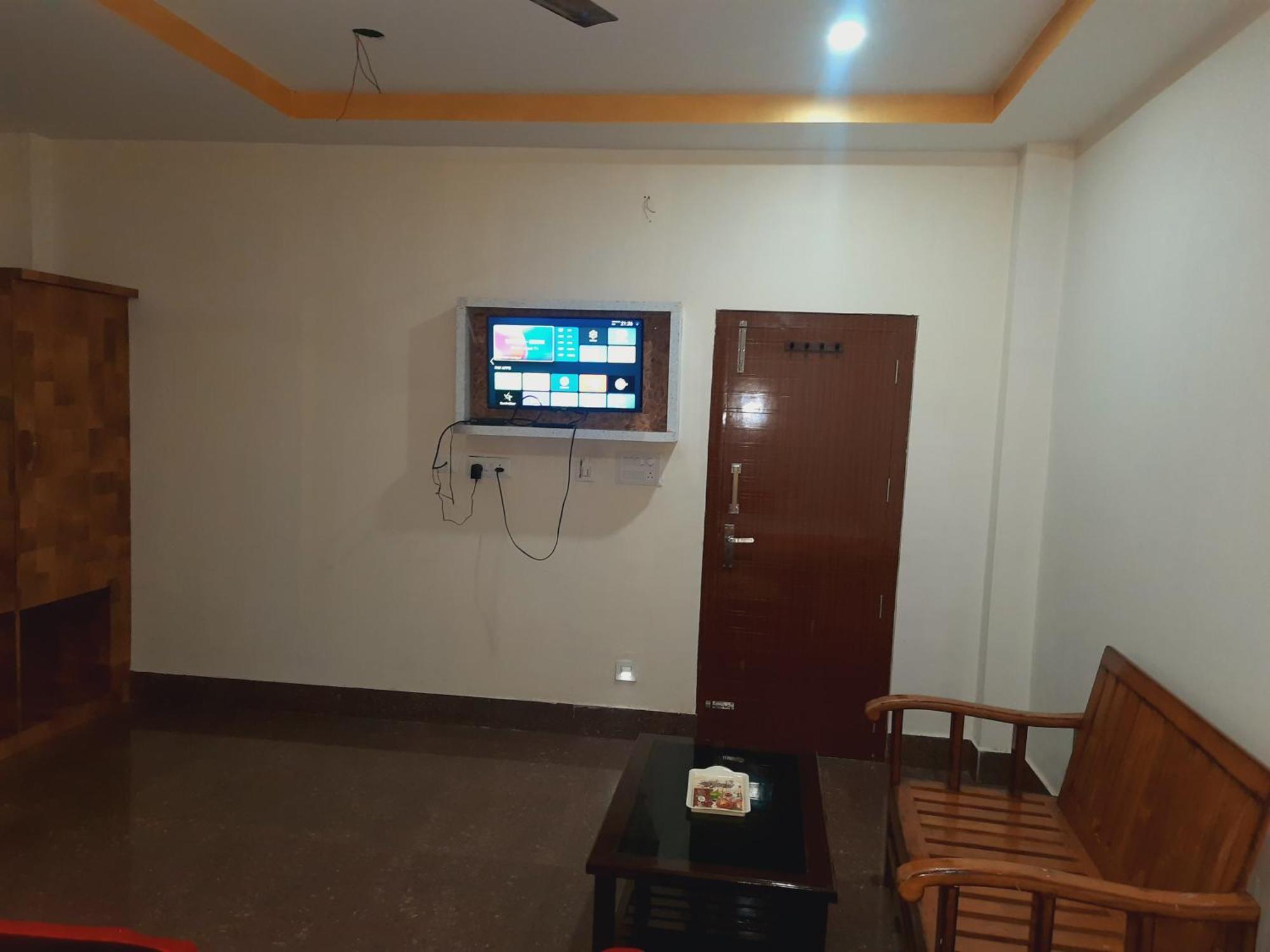 Hotel Knight Inn Airport Guwahati Dış mekan fotoğraf