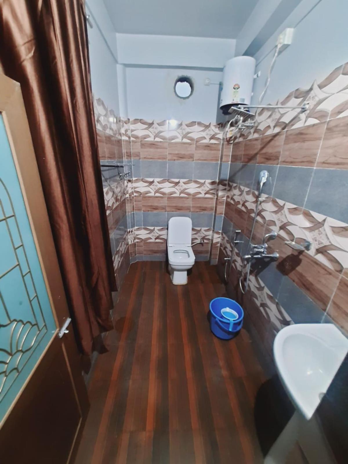 Hotel Knight Inn Airport Guwahati Dış mekan fotoğraf